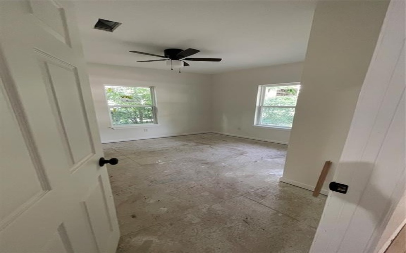 811 Ritchey Street, Gainesville, TX 76240, 3 Bedrooms Bedrooms, ,2 BathroomsBathrooms,Residential,For Sale,811 Ritchey Street,20939430
