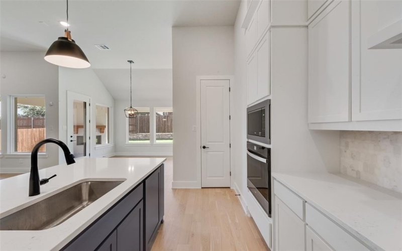 7545 Bluebill Place, Fort Worth, TX 76123, 4 Habitaciones Habitaciones , ,3 BañosBaños,Residential,En Venta,7545 Bluebill Place,0,20939531