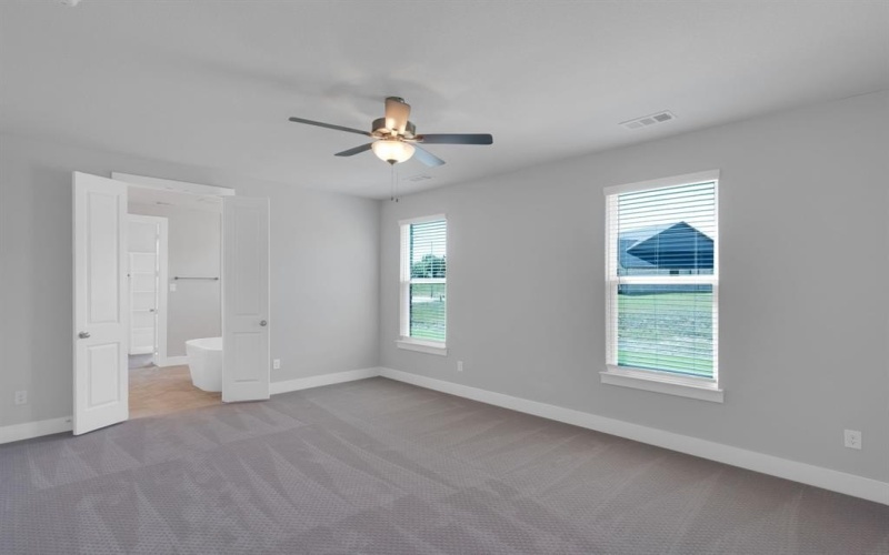 1909 Comanche Drive, DeSoto, TX 75115, 4 Bedrooms Bedrooms, ,3 BathroomsBathrooms,Residential,For Sale,1909 Comanche Drive,0,20939669