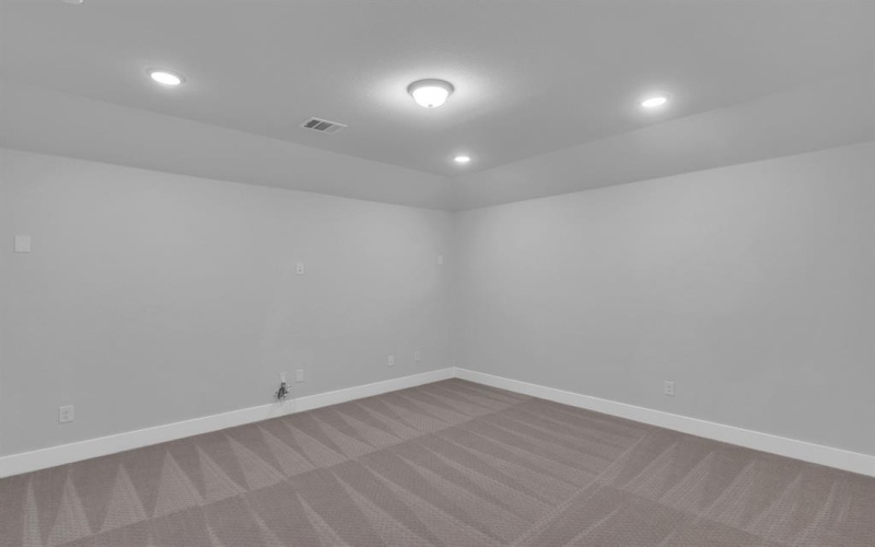 1909 Comanche Drive, DeSoto, TX 75115, 4 Bedrooms Bedrooms, ,3 BathroomsBathrooms,Residential,For Sale,1909 Comanche Drive,0,20939669