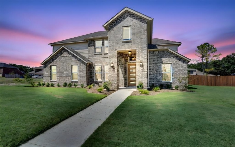 1909 Comanche Drive, DeSoto, TX 75115, 4 Bedrooms Bedrooms, ,3 BathroomsBathrooms,Residential,For Sale,1909 Comanche Drive,0,20939669
