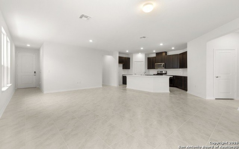 13210 CLUB HOUSE BLVD., San Antonio, TX 78221, 3 Bedrooms Bedrooms, ,2 BathroomsBathrooms,Residential,For Sale,13210 CLUB HOUSE BLVD.,1849360