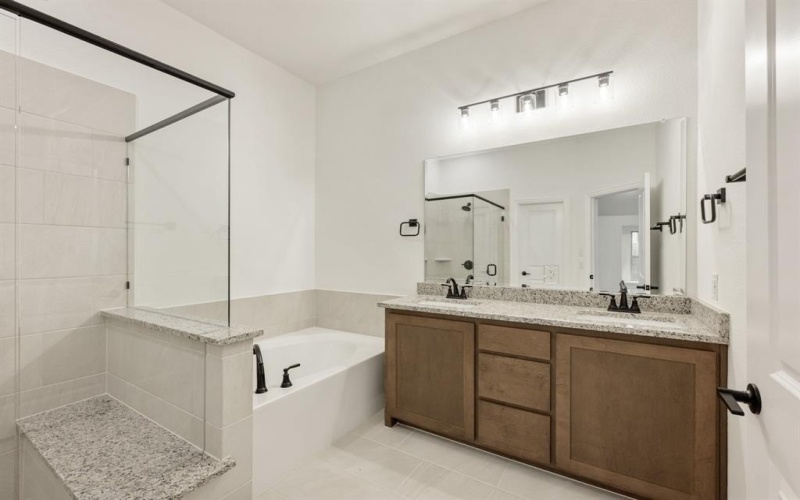 6000 Foxtail Drive, Denton, TX 76226, 4 Bedrooms Bedrooms, ,3 BathroomsBathrooms,Residential,For Sale,6000 Foxtail Drive,20939775