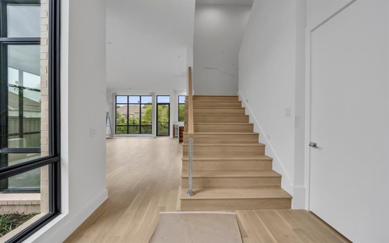 610 N Oak Cliff Boulevard #301, Dallas, TX 75208, 3 Habitaciones Habitaciones , ,3 BañosBaños,Residential,En Venta,610 N Oak Cliff Boulevard,20939845