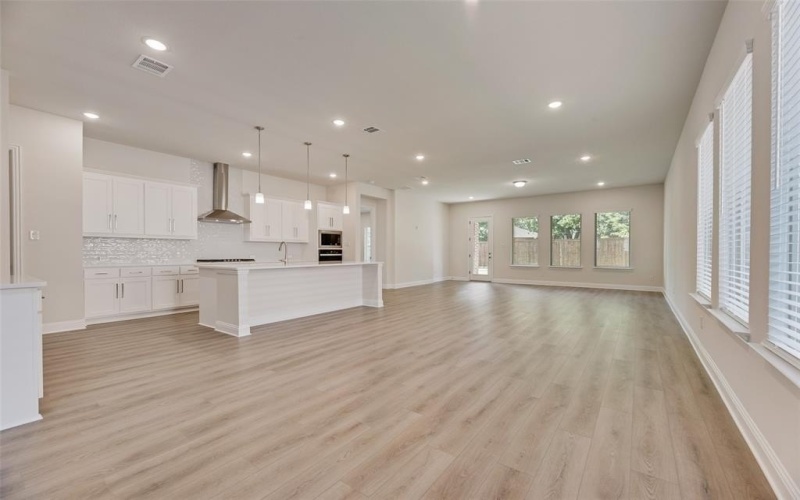7107 Manhattan Drive, Rowlett, TX 75088, 5 Habitaciones Habitaciones , ,5 BañosBaños,Residential,En Venta,7107 Manhattan Drive,20939923
