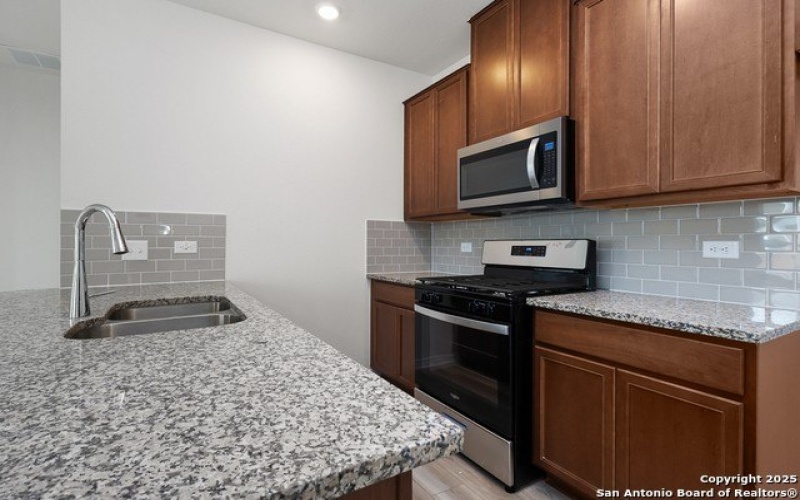 13203 CLUB HOUSE BLVD., San Antonio, TX 78221, 3 Habitaciones Habitaciones , ,2 BañosBaños,Residential,En Venta,13203 CLUB HOUSE BLVD.,1850478