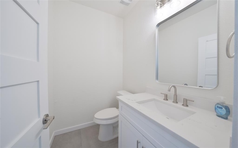 220 E Park Street, Little Elm, TX 75068, 4 Habitaciones Habitaciones , ,3 BañosBaños,Residential,En Venta,220 E Park Street,20937394