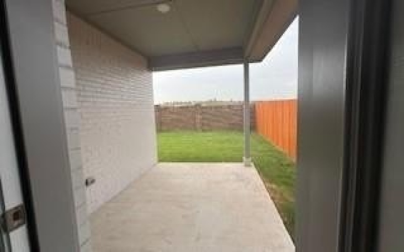 15136 GREEN BLUFF Drive, Fort Worth, TX 76008, 5 Habitaciones Habitaciones , ,3 BañosBaños,Residential,En Venta,15136 GREEN BLUFF Drive,20937397