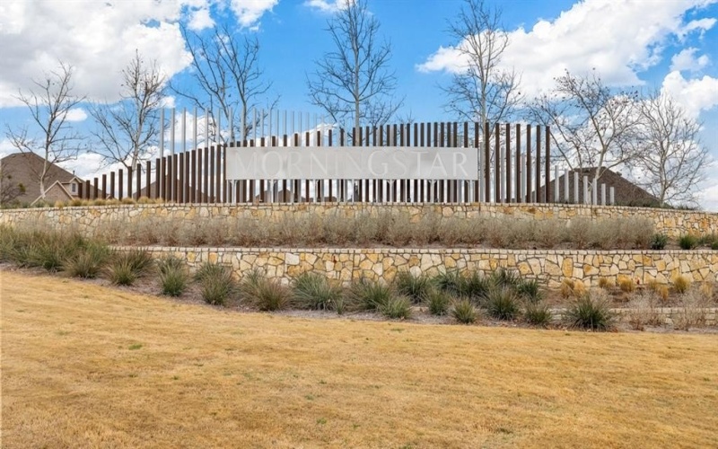 15136 GREEN BLUFF Drive, Fort Worth, TX 76008, 5 Habitaciones Habitaciones , ,3 BañosBaños,Residential,En Venta,15136 GREEN BLUFF Drive,20937397