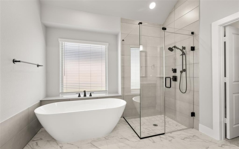 329 Lovett Lane, Burleson, TX 76028, 4 Habitaciones Habitaciones , ,3 BañosBaños,Residential,En Venta,329 Lovett Lane,20937223