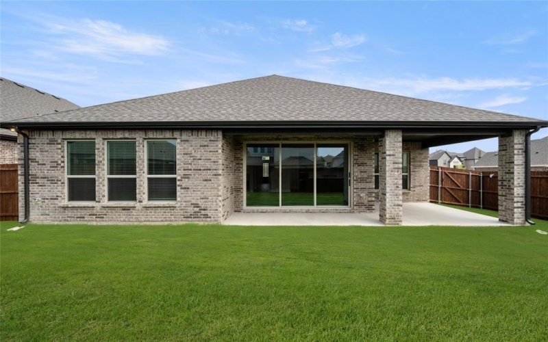 329 Lovett Lane, Burleson, TX 76028, 4 Habitaciones Habitaciones , ,3 BañosBaños,Residential,En Venta,329 Lovett Lane,20937223