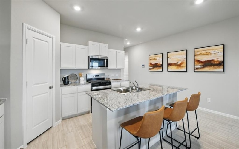 1016 INGALLS PARK Lane, Fort Worth, TX 76131, 4 Habitaciones Habitaciones , ,2 BañosBaños,Residential,En Venta,1016 INGALLS PARK Lane,20937546