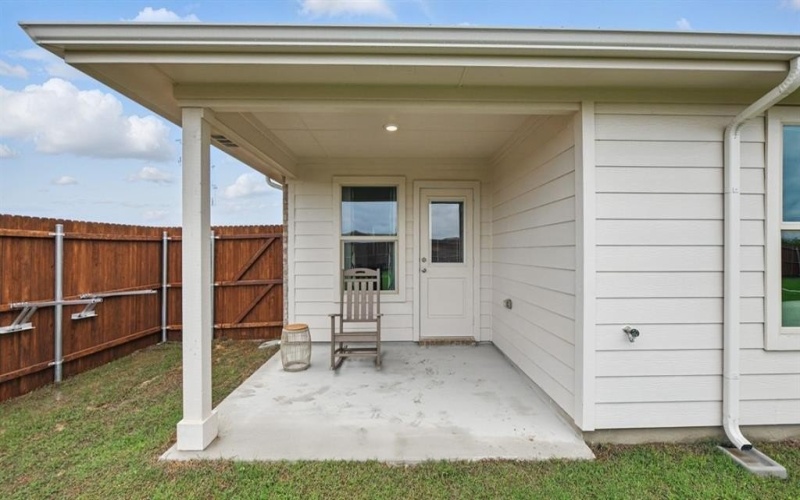 1016 INGALLS PARK Lane, Fort Worth, TX 76131, 4 Habitaciones Habitaciones , ,2 BañosBaños,Residential,En Venta,1016 INGALLS PARK Lane,20937546