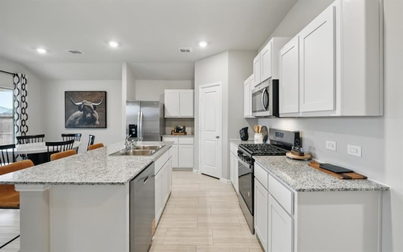 1016 INGALLS PARK Lane, Fort Worth, TX 76131, 4 Habitaciones Habitaciones , ,2 BañosBaños,Residential,En Venta,1016 INGALLS PARK Lane,20937546