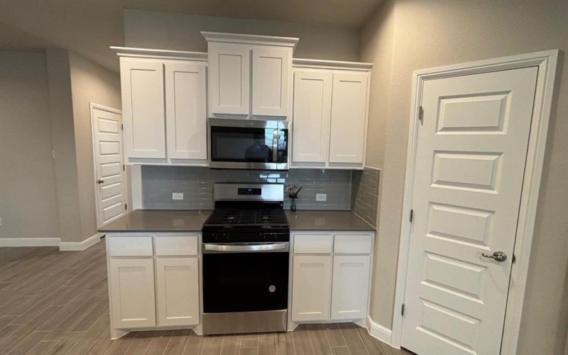 1905 JACKSON Street, Cleburne, TX 76033, 5 Bedrooms Bedrooms, ,3 BathroomsBathrooms,Residential,For Sale,1905 JACKSON Street,20937592
