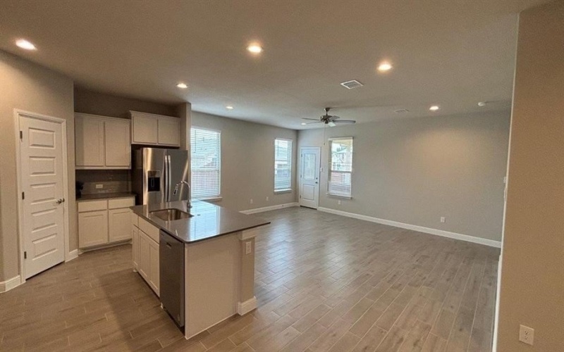 1905 JACKSON Street, Cleburne, TX 76033, 5 Bedrooms Bedrooms, ,3 BathroomsBathrooms,Residential,For Sale,1905 JACKSON Street,20937592