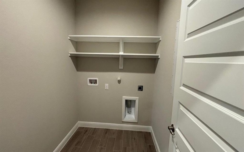 1911 JACKSON Street, Cleburne, TX 76033, 5 Habitaciones Habitaciones , ,3 BañosBaños,Residential,En Venta,1911 JACKSON Street,20937623