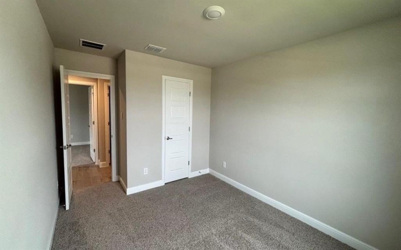 409 SUNFLOWER Trail, Cleburne, TX 76033, 5 Habitaciones Habitaciones , ,3 BañosBaños,Residential,En Venta,409 SUNFLOWER Trail,20937722