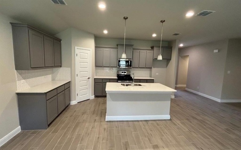 1916 COOKES Lane, Cleburne, TX 76033, 4 Habitaciones Habitaciones , ,2 BañosBaños,Residential,En Venta,1916 COOKES Lane,20937760