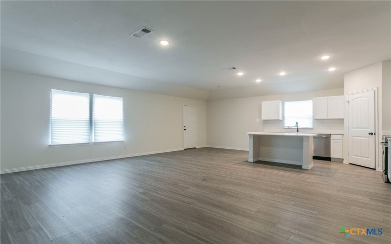 922 Childress Drive, Temple, TX 76501, 3 Bedrooms Bedrooms, ,2 BathroomsBathrooms,Residential,For Sale,922 Childress Drive,536530