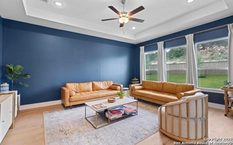 4003 Wood Creek, San Antonio, TX 78257, 5 Bedrooms Bedrooms, ,6 BathroomsBathrooms,Residential,For Sale,4003 Wood Creek,1866672