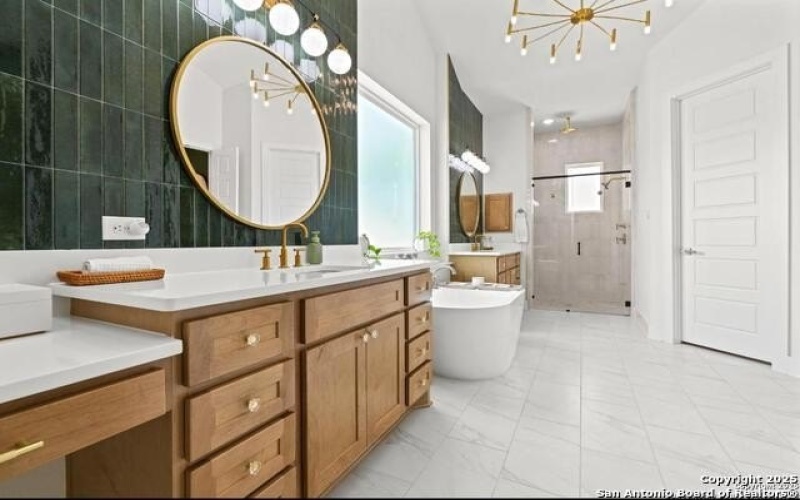 4003 Wood Creek, San Antonio, TX 78257, 5 Bedrooms Bedrooms, ,6 BathroomsBathrooms,Residential,For Sale,4003 Wood Creek,1866672