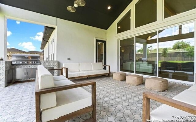 4003 Wood Creek, San Antonio, TX 78257, 5 Bedrooms Bedrooms, ,6 BathroomsBathrooms,Residential,For Sale,4003 Wood Creek,1866672
