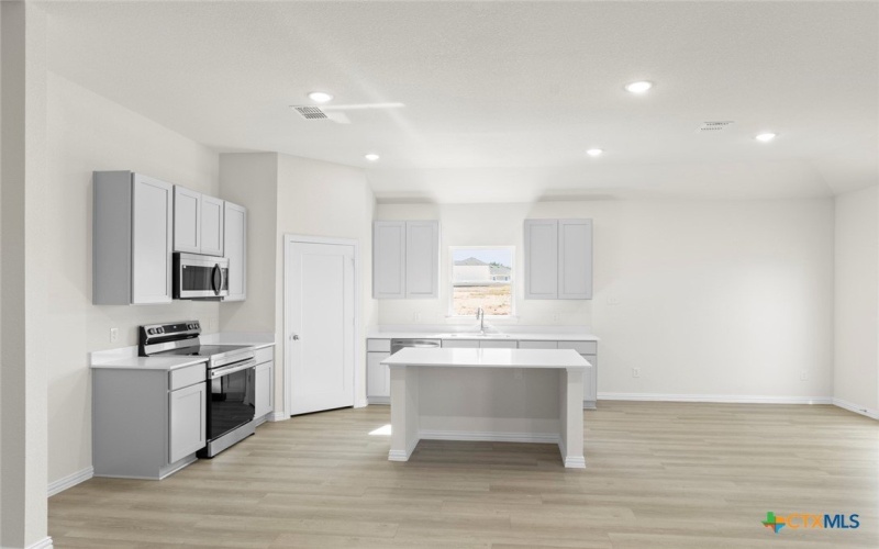 1308 Richards Ranch Road, Belton, TX 76513, 4 Habitaciones Habitaciones , ,2 BañosBaños,Residential,En Venta,1308 Richards Ranch Road,0,570801