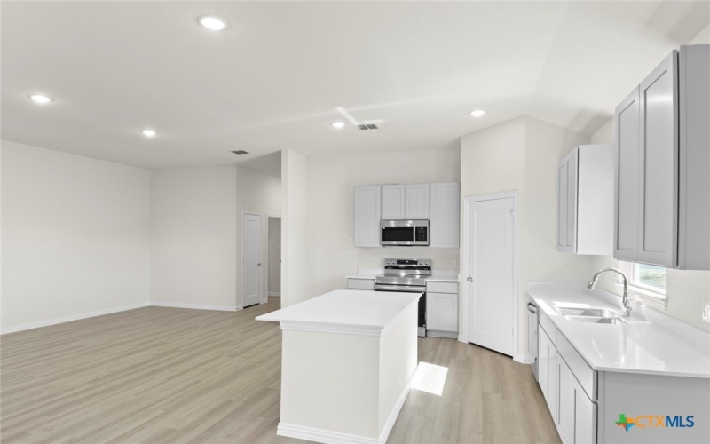 1308 Richards Ranch Road, Belton, TX 76513, 4 Habitaciones Habitaciones , ,2 BañosBaños,Residential,En Venta,1308 Richards Ranch Road,0,570801