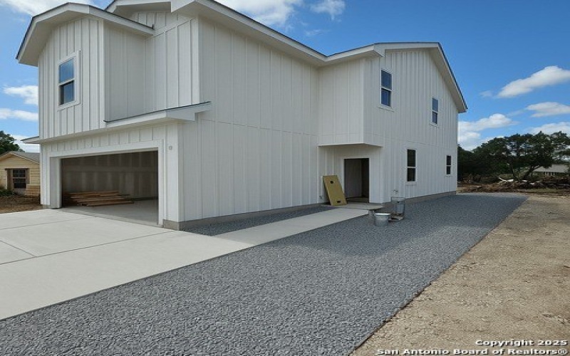 130 Broadview, Spring Branch, TX 78070, 5 Habitaciones Habitaciones , ,2 BañosBaños,Residential,En Venta,130 Broadview,1865146