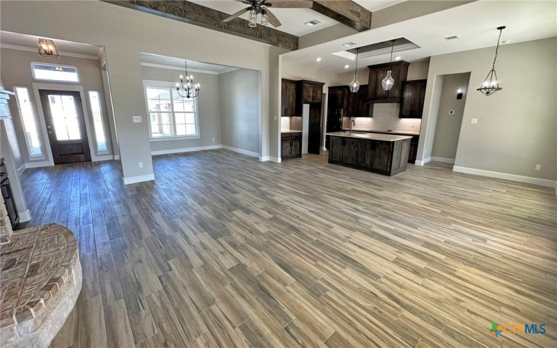 115 Overlook Trail, Copperas Cove, TX 76522, 4 Bedrooms Bedrooms, ,3 BathroomsBathrooms,Residential,For Sale,115 Overlook Trail,553565
