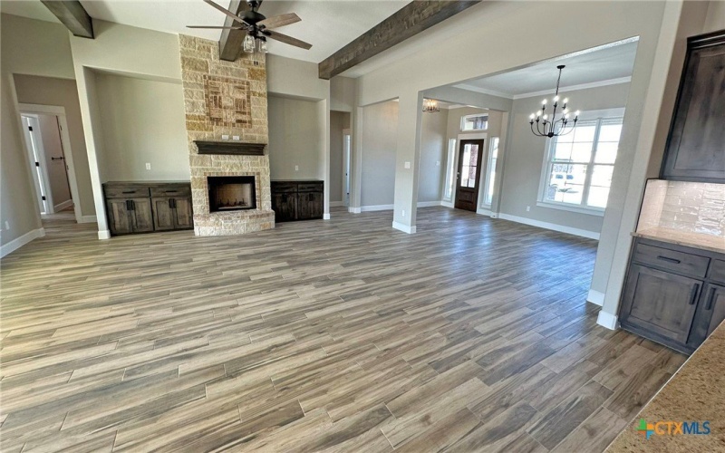 115 Overlook Trail, Copperas Cove, TX 76522, 4 Bedrooms Bedrooms, ,3 BathroomsBathrooms,Residential,For Sale,115 Overlook Trail,553565