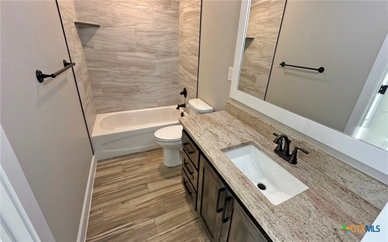 115 Overlook Trail, Copperas Cove, TX 76522, 4 Bedrooms Bedrooms, ,3 BathroomsBathrooms,Residential,For Sale,115 Overlook Trail,553565