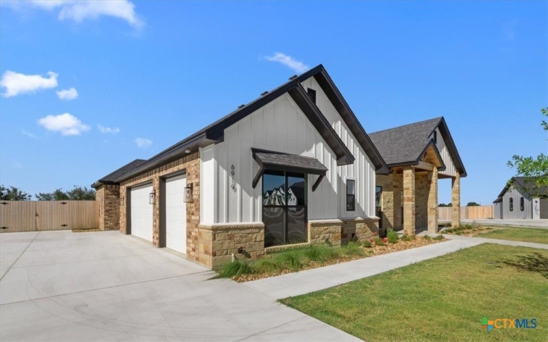 6919 Cherry Laurel, Salado, TX 76571, 4 Bedrooms Bedrooms, ,5 BathroomsBathrooms,Residential,For Sale,6919 Cherry Laurel,578642