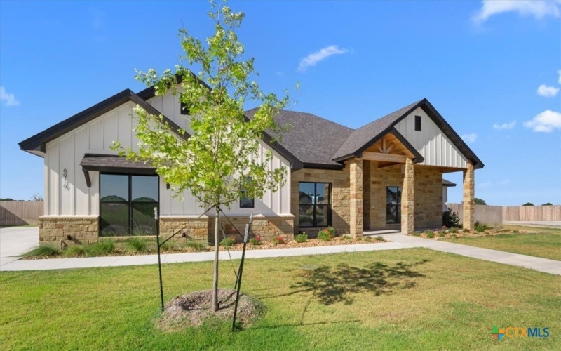 6919 Cherry Laurel, Salado, TX 76571, 4 Bedrooms Bedrooms, ,5 BathroomsBathrooms,Residential,For Sale,6919 Cherry Laurel,578642