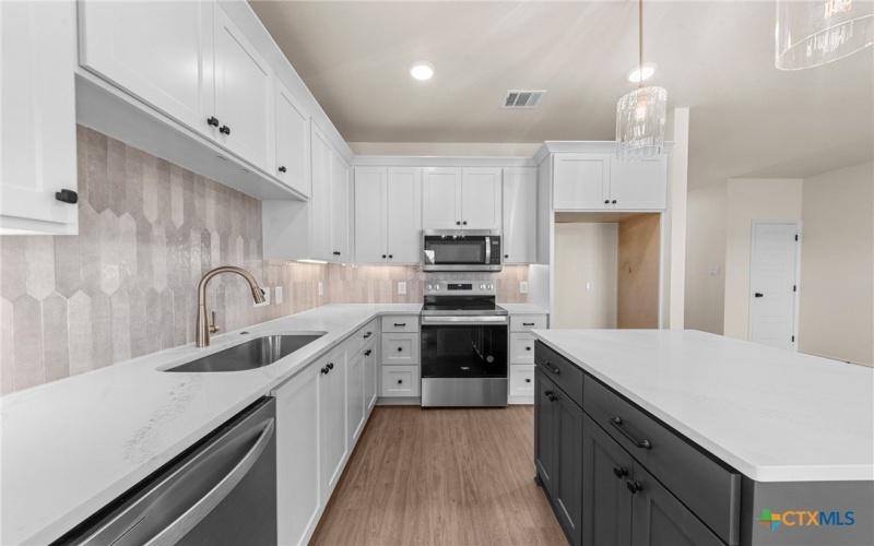1424 Rita Blanca Court, Temple, TX 76502, 3 Bedrooms Bedrooms, ,2 BathroomsBathrooms,Residential,For Sale,1424 Rita Blanca Court,562014