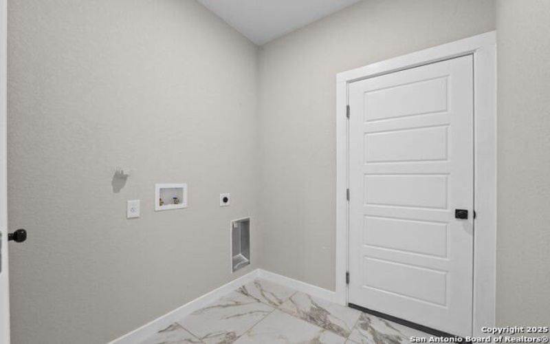 165 Flor Del Sol, San Antonio, TX 78264, 4 Bedrooms Bedrooms, ,3 BathroomsBathrooms,Residential,For Sale,165 Flor Del Sol,1863713