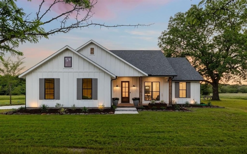 1472 County Road 3925, Ladonia, TX 75449, 3 Bedrooms Bedrooms, ,2 BathroomsBathrooms,Residential,For Sale,1472 County Road 3925,20939507