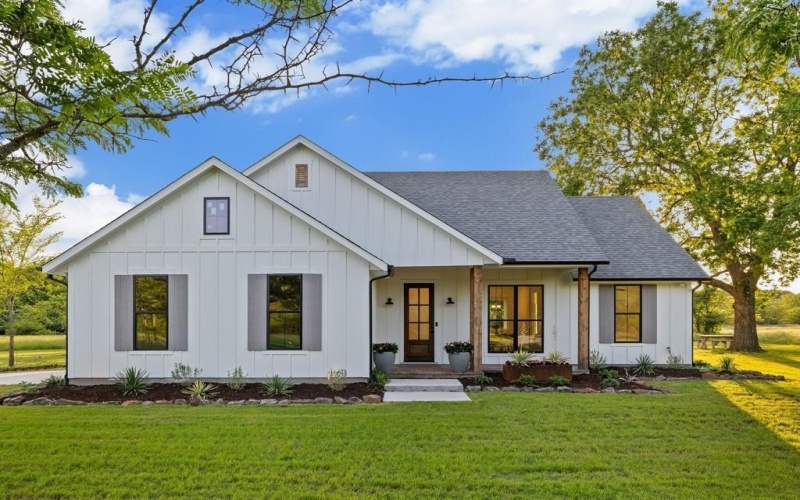 1472 County Road 3925, Ladonia, TX 75449, 3 Bedrooms Bedrooms, ,2 BathroomsBathrooms,Residential,For Sale,1472 County Road 3925,20939507
