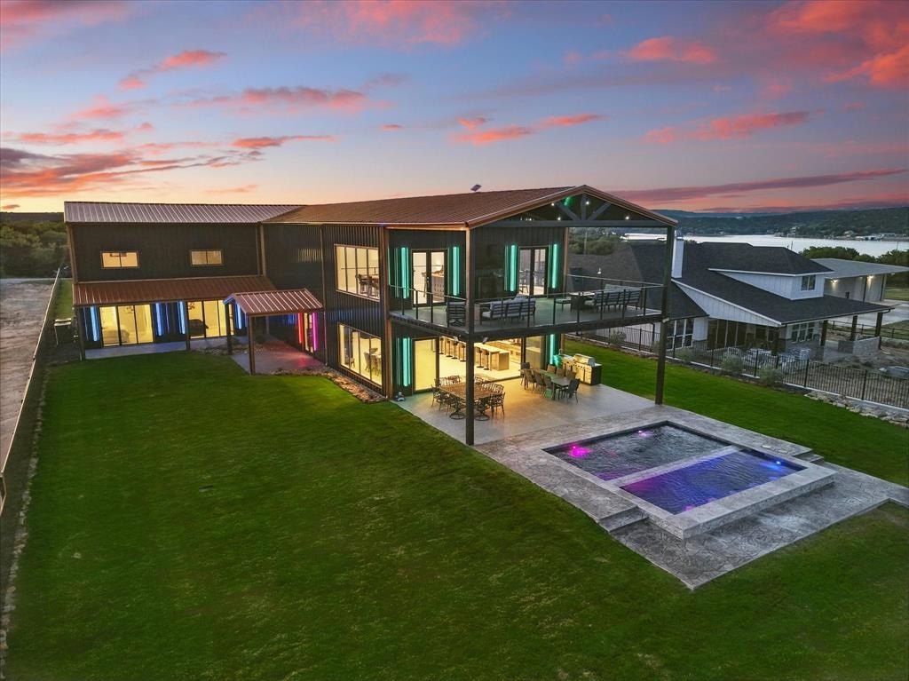 4971 Hawk Road, Possum Kingdom Lake, TX 76450, 11 Habitaciones Habitaciones , ,9 BañosBaños,Residential,En Venta,4971 Hawk Road,20925822
