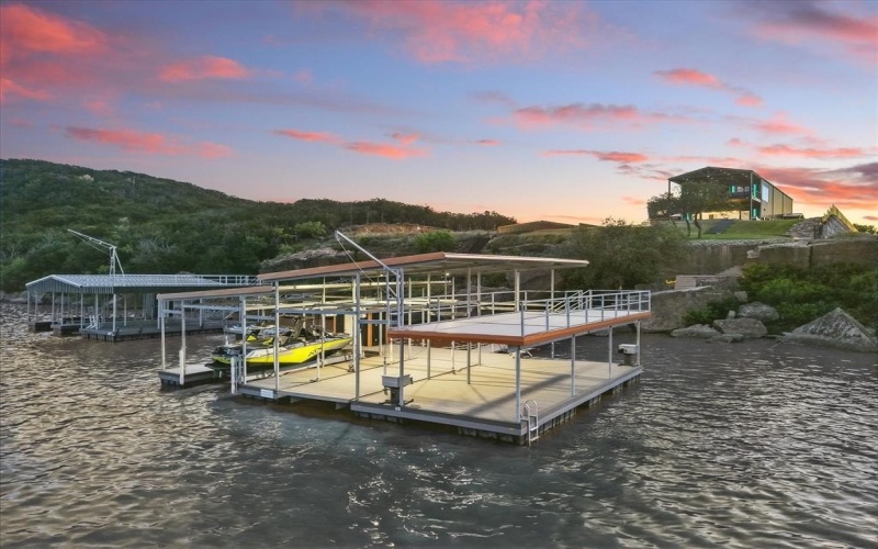 4971 Hawk Road, Possum Kingdom Lake, TX 76450, 11 Habitaciones Habitaciones , ,9 BañosBaños,Residential,En Venta,4971 Hawk Road,20925822