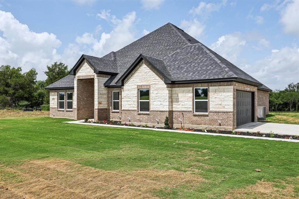 972 County Rd. 4108, Greenville, TX 75401, 4 Habitaciones Habitaciones , ,2 BañosBaños,Residential,En Venta,972 County Rd. 4108,20934571