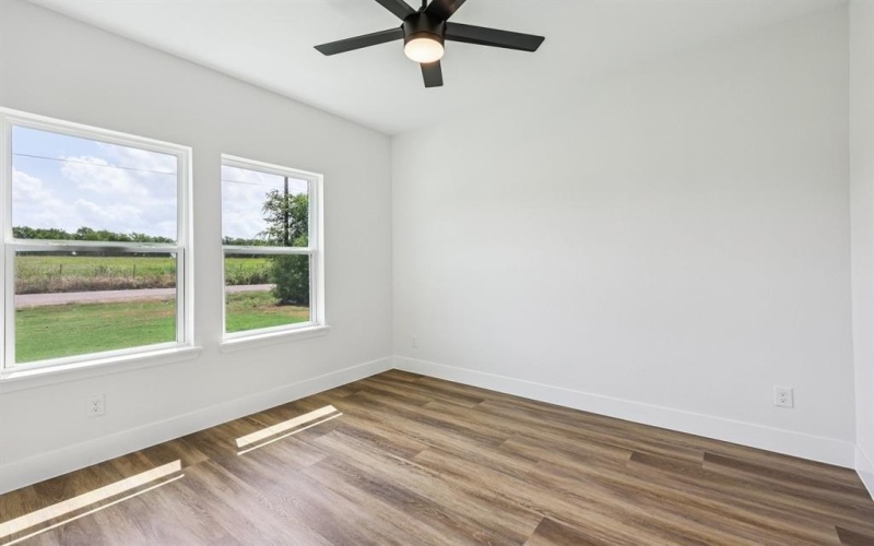 972 County Rd. 4108, Greenville, TX 75401, 4 Habitaciones Habitaciones , ,2 BañosBaños,Residential,En Venta,972 County Rd. 4108,20934571