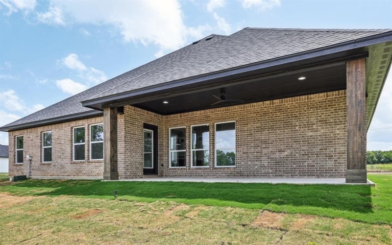 972 County Rd. 4108, Greenville, TX 75401, 4 Habitaciones Habitaciones , ,2 BañosBaños,Residential,En Venta,972 County Rd. 4108,20934571