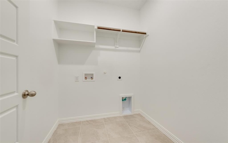 4120 Tarlton Road, Little Elm, TX 75068, 3 Habitaciones Habitaciones , ,2 BañosBaños,Residential,En Venta,4120 Tarlton Road,20940028