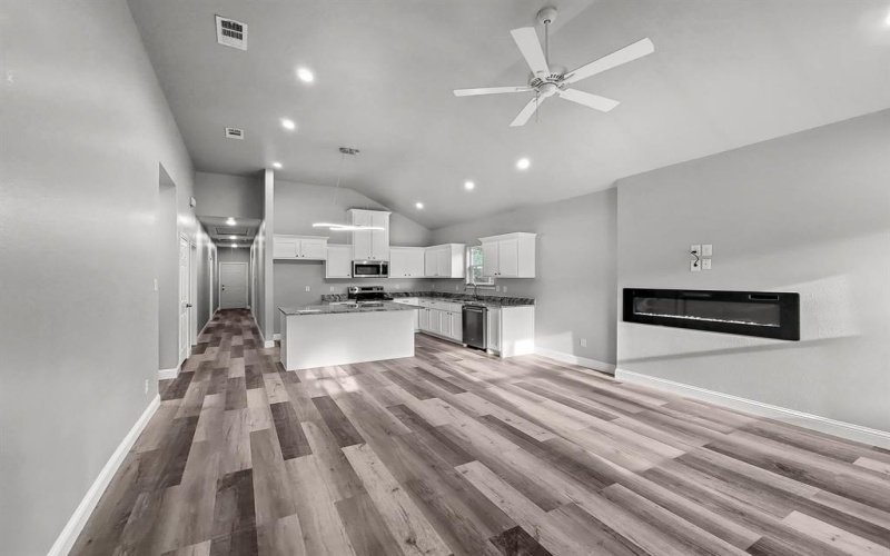 1225 Wesley Street, Greenville, TX 75401, 3 Habitaciones Habitaciones , ,2 BañosBaños,Residential,En Venta,1225 Wesley Street,20940095