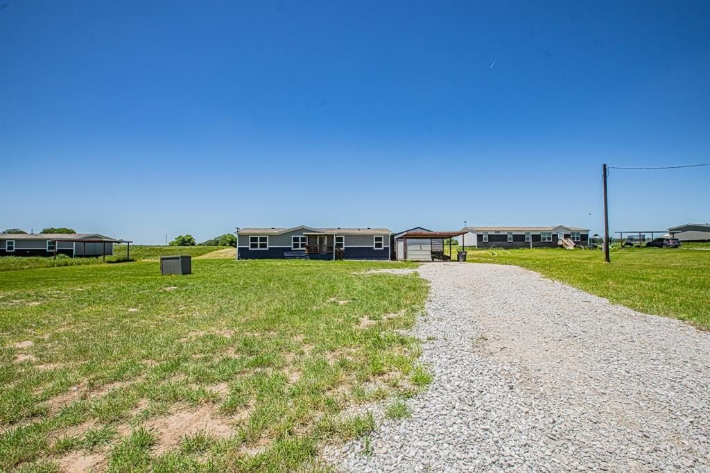 978 Redbird Lane, Bowie, TX 76230, 4 Habitaciones Habitaciones , ,2 BañosBaños,Residential,En Venta,978 Redbird Lane,20940135