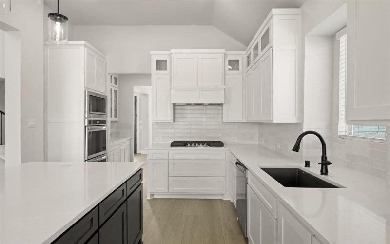 2413 Park Oaks, Midlothian, TX 76065, 4 Bedrooms Bedrooms, ,5 BathroomsBathrooms,Residential,For Sale,2413 Park Oaks,0,20940219