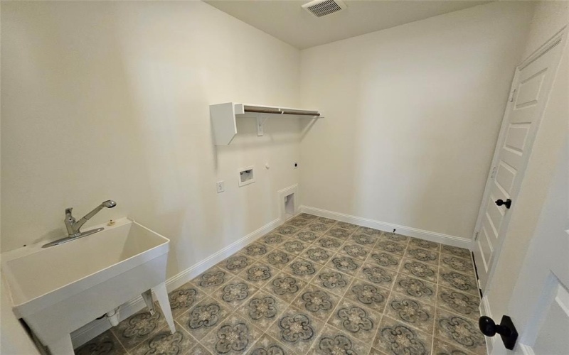 340 Magnolia Court, Trenton, TX 75490, 4 Bedrooms Bedrooms, ,3 BathroomsBathrooms,Residential,For Sale,340 Magnolia Court,20940283
