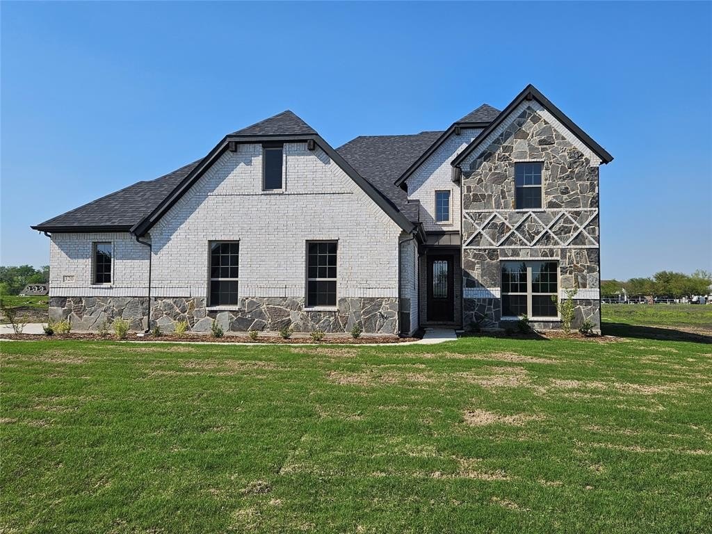 320 Magnolia Court, Trenton, TX 75490, 5 Bedrooms Bedrooms, ,5 BathroomsBathrooms,Residential,For Sale,320 Magnolia Court,0,20940288